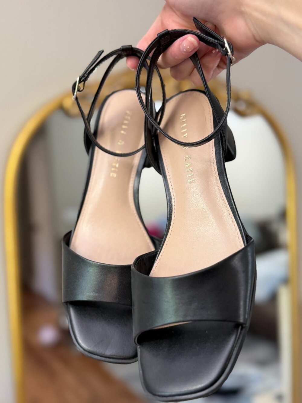Kelly & Katie Black Strappy Low Block Heel Sandals | 8.5